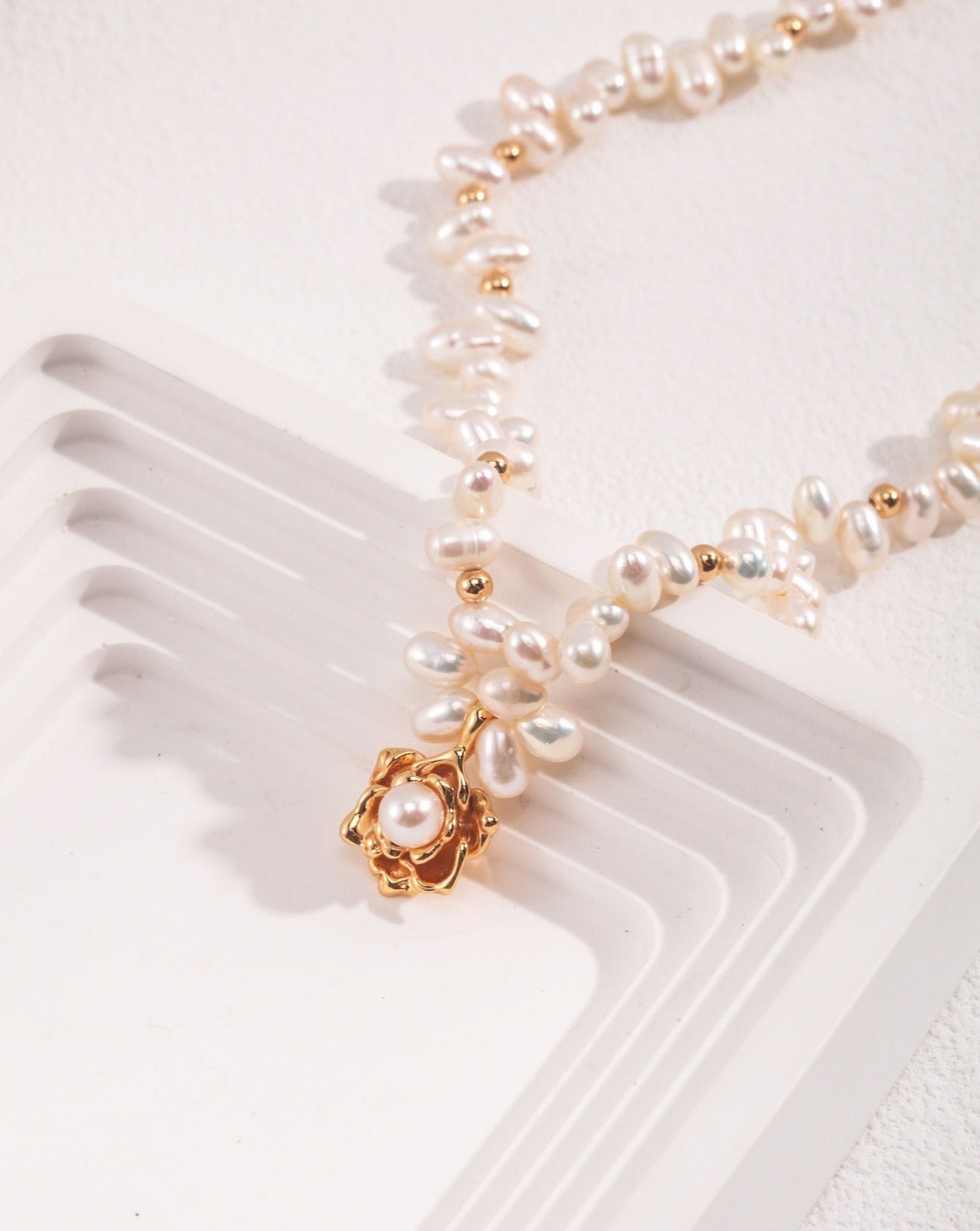 Pearl Camellia Pendant Necklace