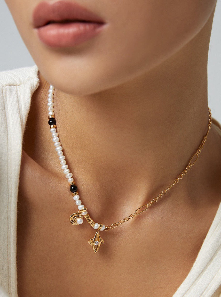 Double the Charm✨ Pendant Necklace