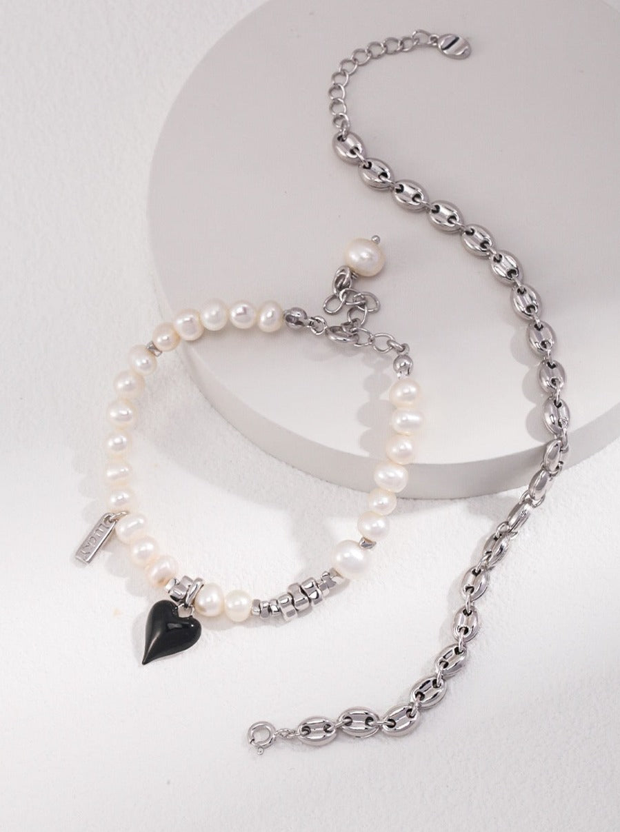 Black Heart ♥︎ Pendant Bracelet