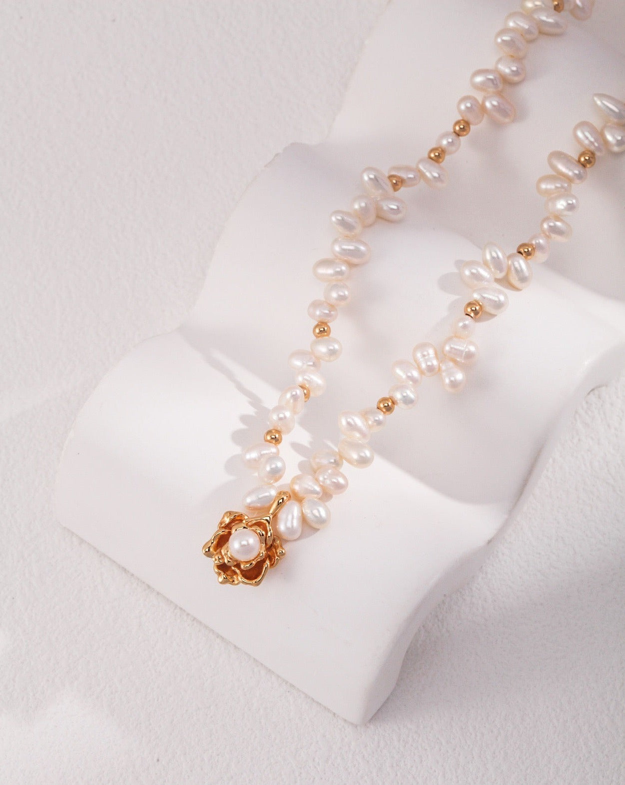 Pearl Camellia Pendant Necklace