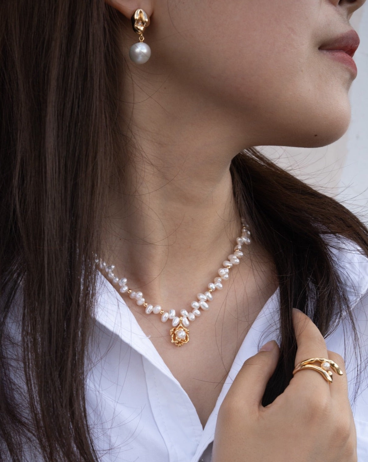 Pearl Camellia Pendant Necklace